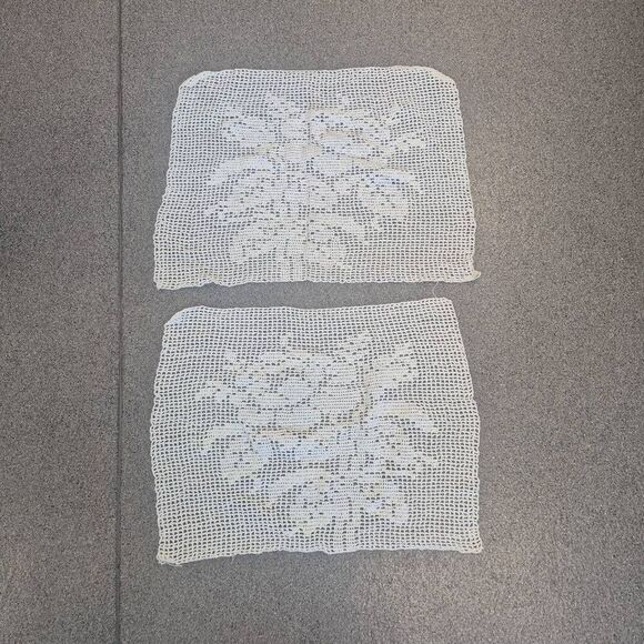 Crochet, Vintage White Cotton Pillow Covers (2) 20" x 15" - Picture 1 of 10